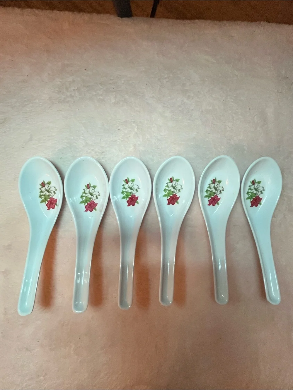 White Melamine Asian Soup Spoons with Pink Floral Accent - Set of 6